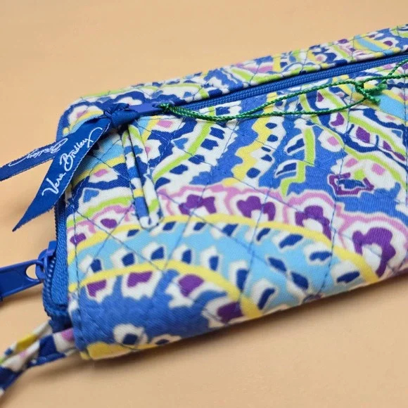 Vera Bradley Zip-Around Wallet Capri Blue Paisley Quilted Cotton Wristlet NEW - Picture 14 of 15